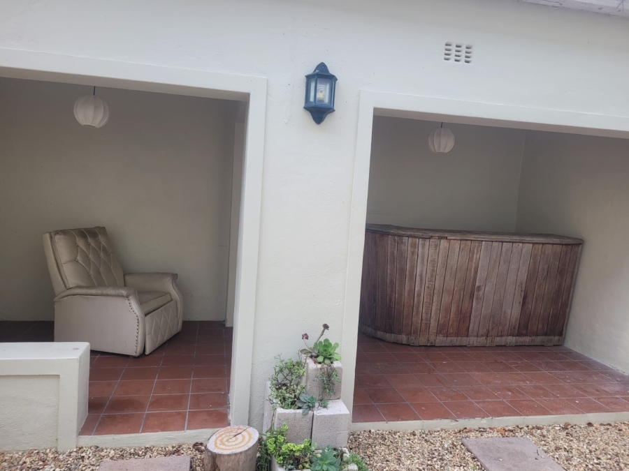 To Let 3 Bedroom Property for Rent in Muizenberg Western Cape
